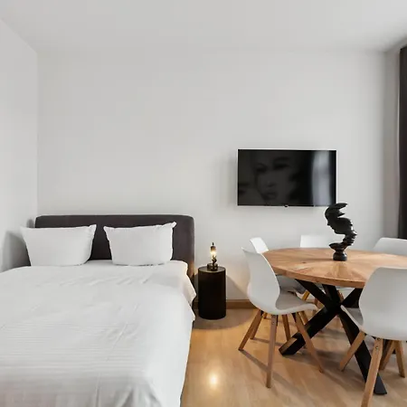 Appartement Arbio I Artistic Urban Loft For 6