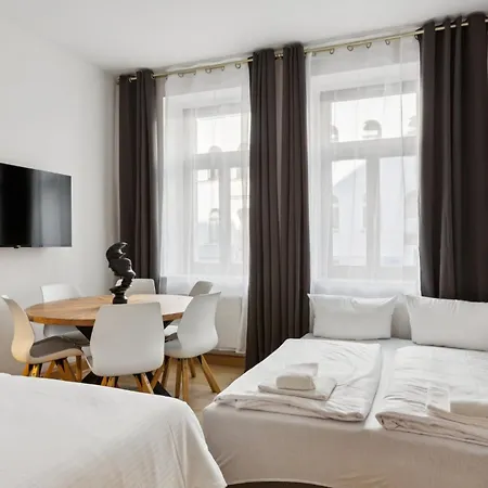 Arbio I Artistic Urban Loft For 6 Apartmán