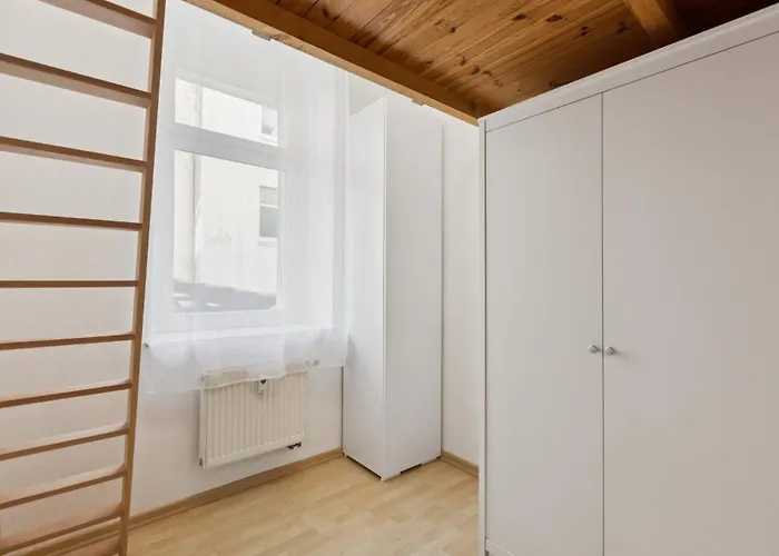 Arbio I Artistic Urban Loft For 6 Appartement